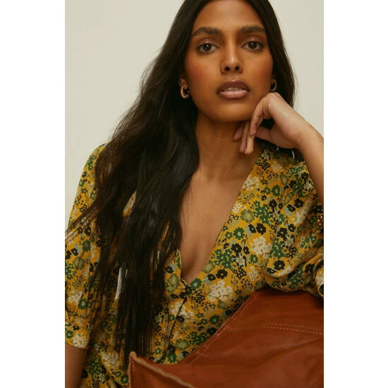 Oasis Petite Meadow Floral Puff Sleeve Midi Dress For Female 4 Oasis Petite Meadow Floral Puff Sleeve Midi Dress For Female - Image 2