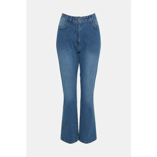 Oasis Petite Josie Kick Flare Jean For Female 6 Oasis Petite Josie Kick Flare Jean For Female - Image 4