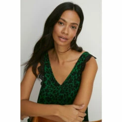 Oasis Green Floral Lace Trim Vest For Female -Oasis Sales Store unnamed file 1927