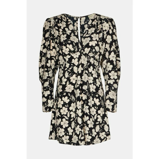 Oasis Mono Floral Printed V Neck Woven Skater Dress For Female 6 Oasis Mono Floral Printed V Neck Woven Skater Dress For Female - Image 4