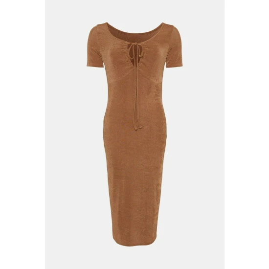 Oasis Acetate Slinky Jersey Keyhole Front Midi Dress For Female 6 Oasis Acetate Slinky Jersey Keyhole Front Midi Dress For Female - Image 4