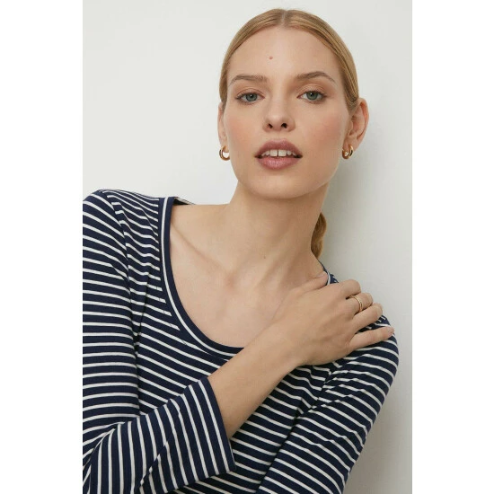 Oasis Essential Cotton Stripe Scoop Neck Top For Female 4 Oasis Essential Cotton Stripe Scoop Neck Top For Female - Image 2