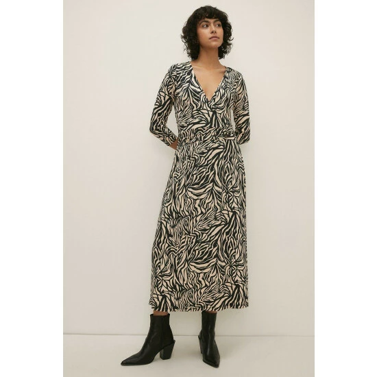 Oasis Animal Print Fixed Wrap Jersey Midi Dress For Female 4 Oasis Animal Print Fixed Wrap Jersey Midi Dress For Female - Image 2