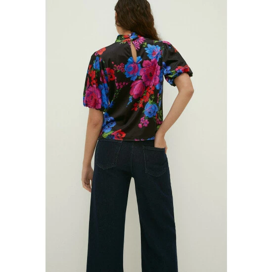 Oasis Floral Velvet Puff Sleeve Top For Female 5 Oasis Floral Velvet Puff Sleeve Top For Female - Image 3