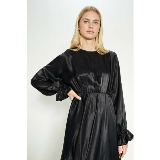 Oasis Rachel Stevens Satin Blouson Midi Dress For Female 7 Oasis Rachel Stevens Satin Blouson Midi Dress For Female - Image 5