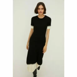 Oasis Zig Zag Detail Short Sleeve Knitted Midi Dress For Female