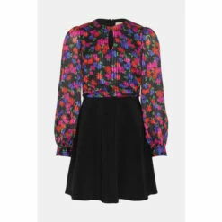 Oasis Printed 2 In 1 Keyhole Detail Skater Dress For Female -Oasis Sales Store unnamed file 4973