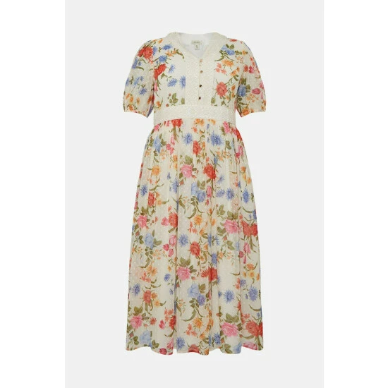 Oasis Plus Size Floral Dobby Chiffon Lace Dress For Female 6 Oasis Plus Size Floral Dobby Chiffon Lace Dress For Female - Image 4